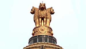 कलेक्टर के तबादले