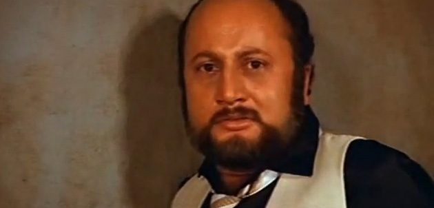 अनुपम खेर- 'डॉक्टर डैंग'