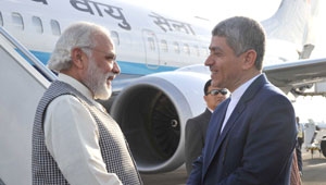 नरेन्द्र मोदी