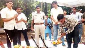 raipur police