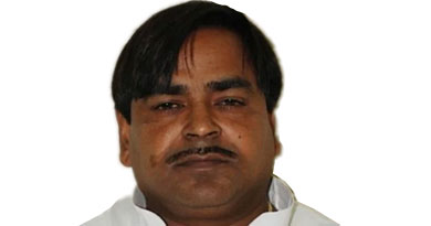 गायत्री प्रजापति