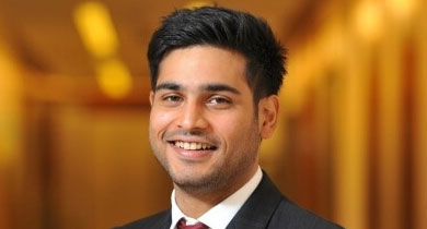 आकाश अंबानी श्लोका मेहता