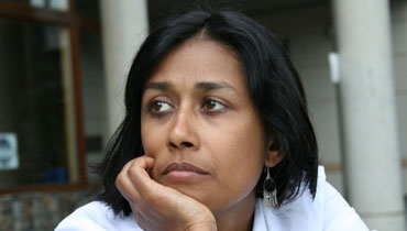 नंदिनी सुंदर